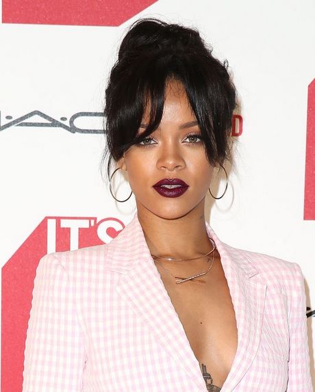 Rihanna capelli 2019