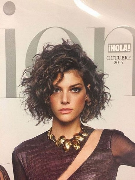 Capelli ricci colori 2021