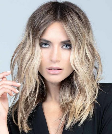 Capelli tendenze 2021 colore