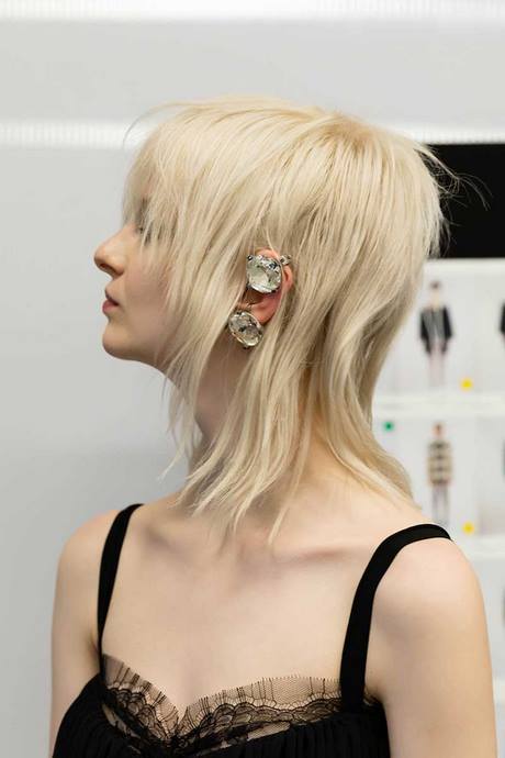 Tendenze capelli autunno inverno 2022