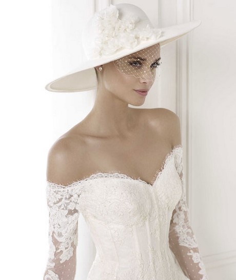 Acconciature con cappello matrimonio