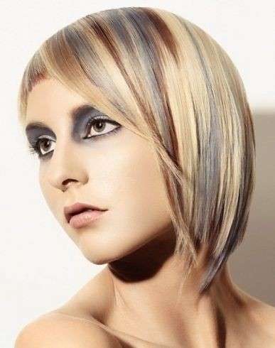 Capelli colorati con meches