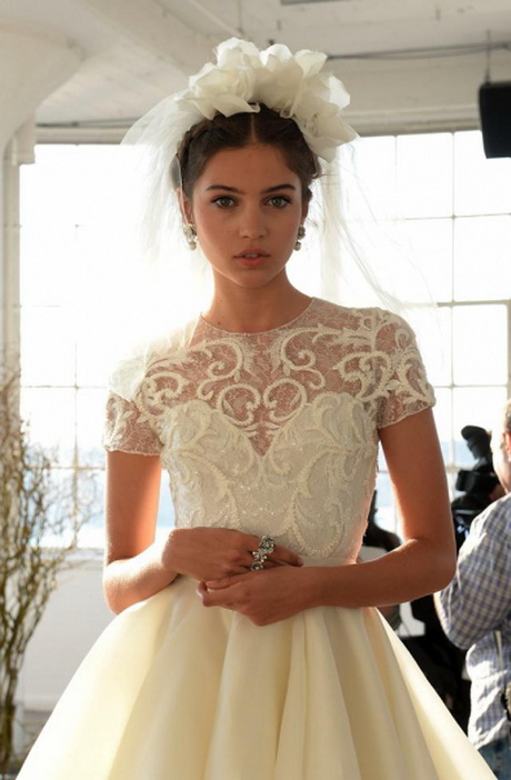 Acconciatura sposa capelli lunghi 2016