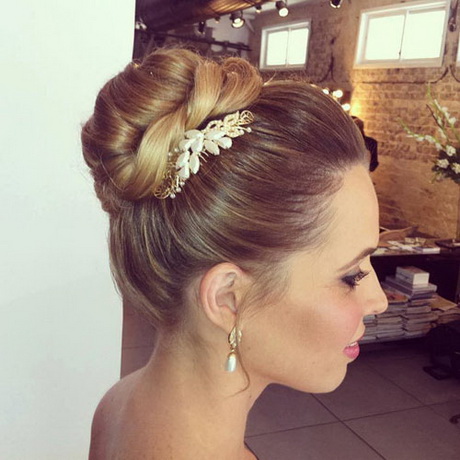 Acconciature sposa 2016 chignon