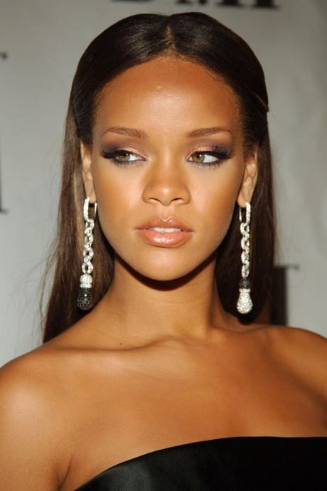 Rihanna capelli 2021