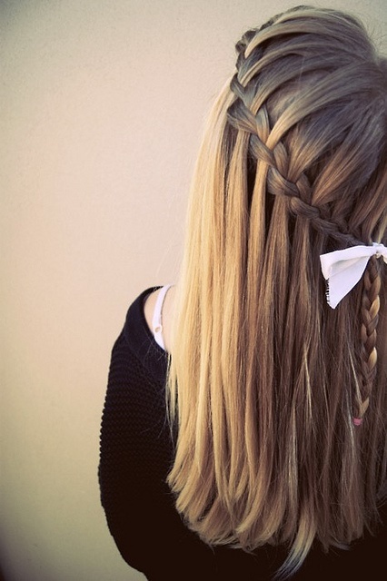 Trecce capelli bambina