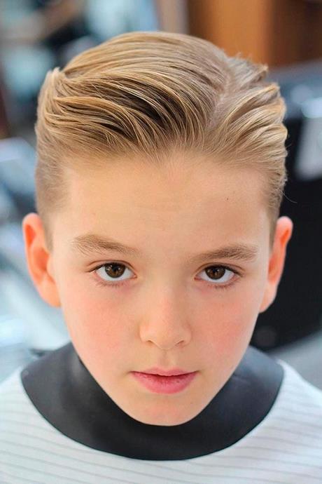 Taglio capelli bambino 2019 foto