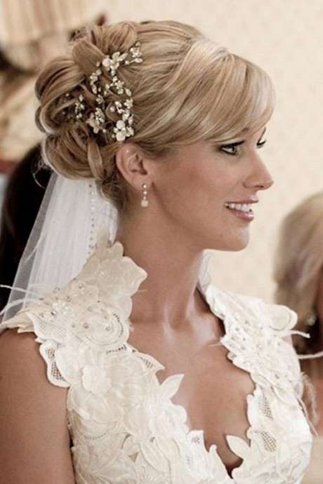 Applicazioni capelli sposa