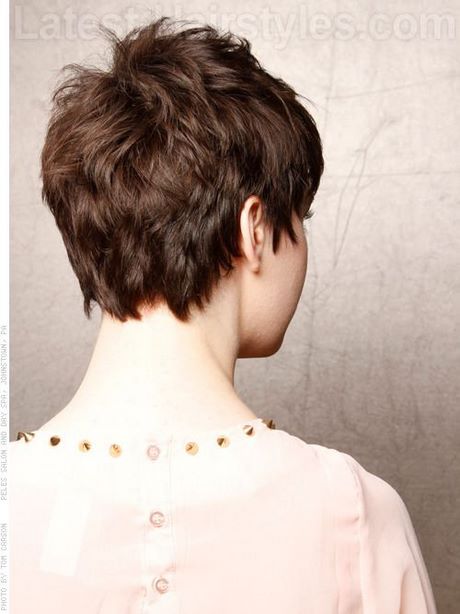 Pixie cut riccio