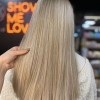 Modelli di capelli lunghi lisci